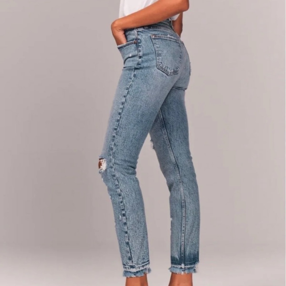 Abercrombie ripped mom jeans